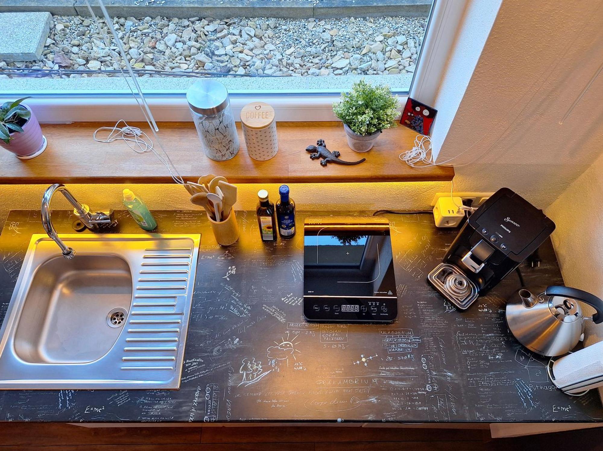 Ideal Fuer Kurze Aufenthalte - Gemuetliches 1-Zimmer-Apartment Adelsdorf Exteriér fotografie