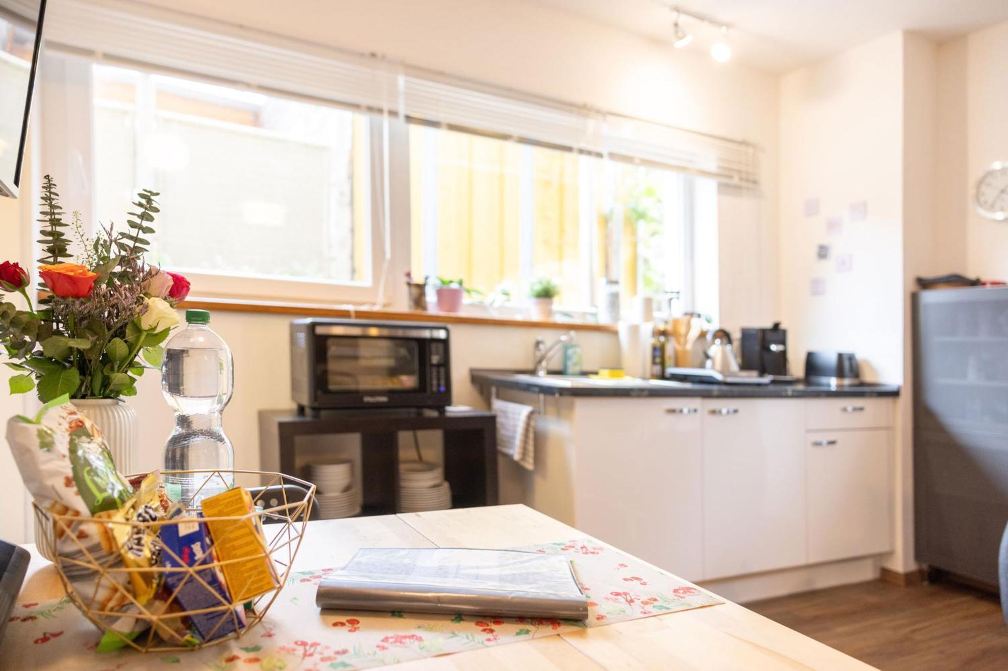 Ideal Fuer Kurze Aufenthalte - Gemuetliches 1-Zimmer-Apartment Adelsdorf Exteriér fotografie