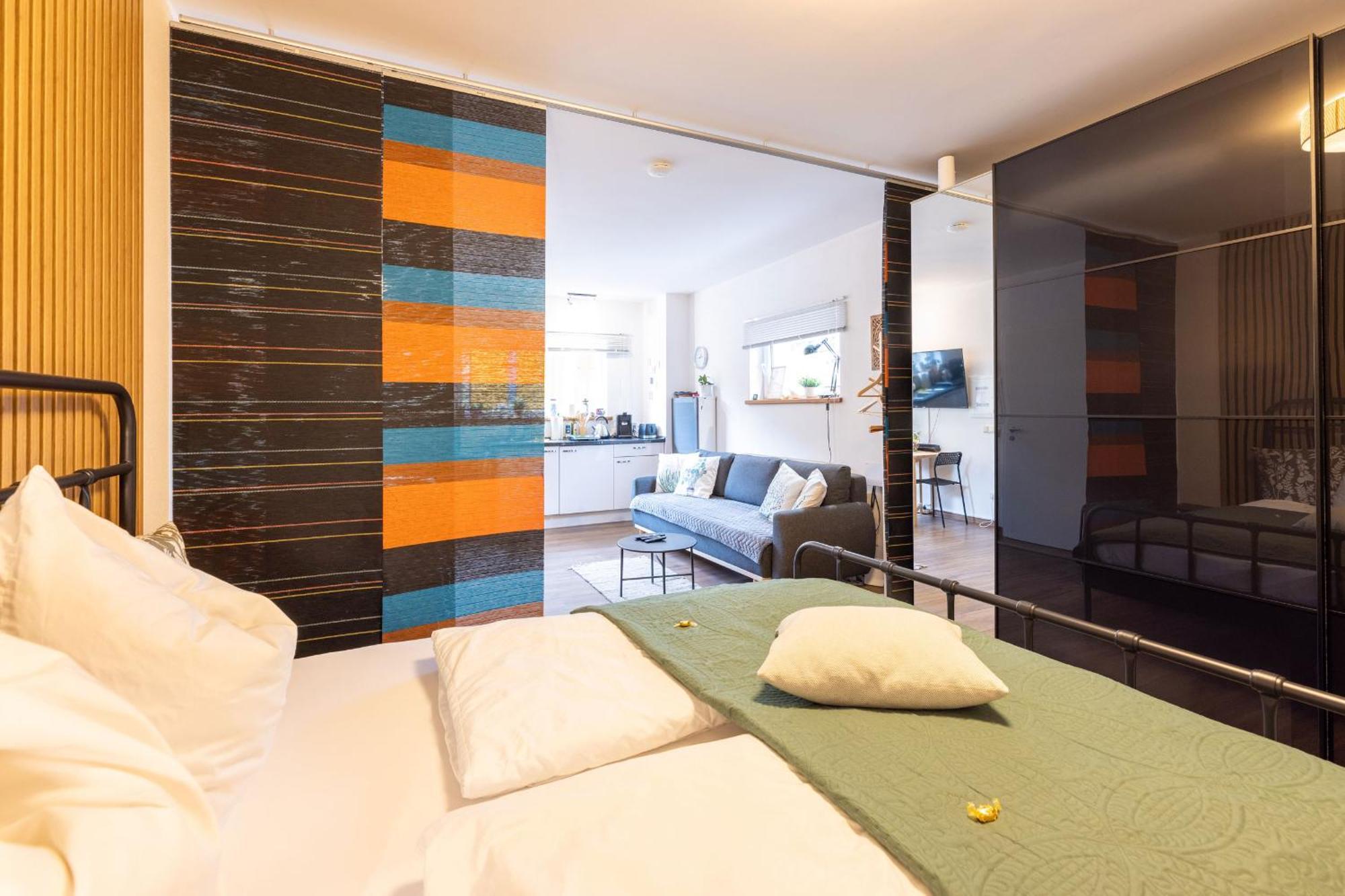 Ideal Fuer Kurze Aufenthalte - Gemuetliches 1-Zimmer-Apartment Adelsdorf Exteriér fotografie